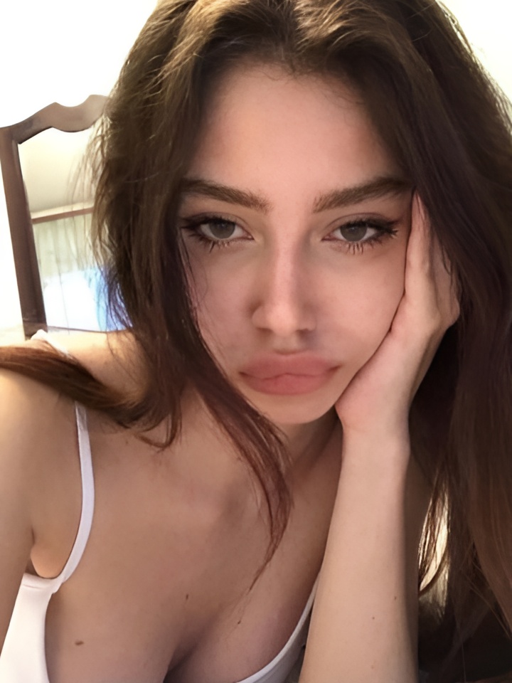 Индивидуалка Эмма, доступна для личного знакомства от 4000 руб