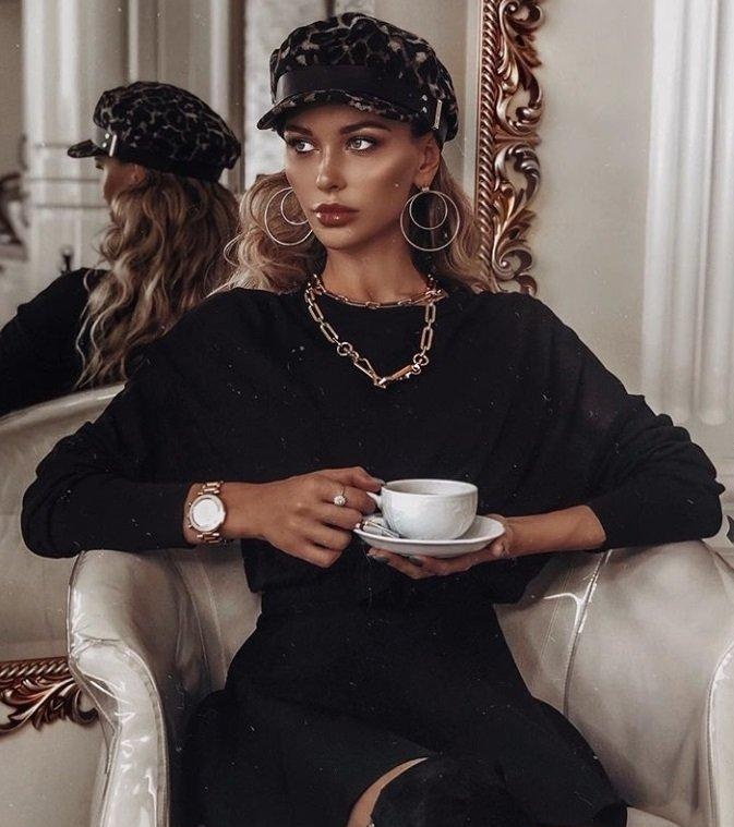 Яна привлекальеная девушка из Ужур цена от 3500 руб