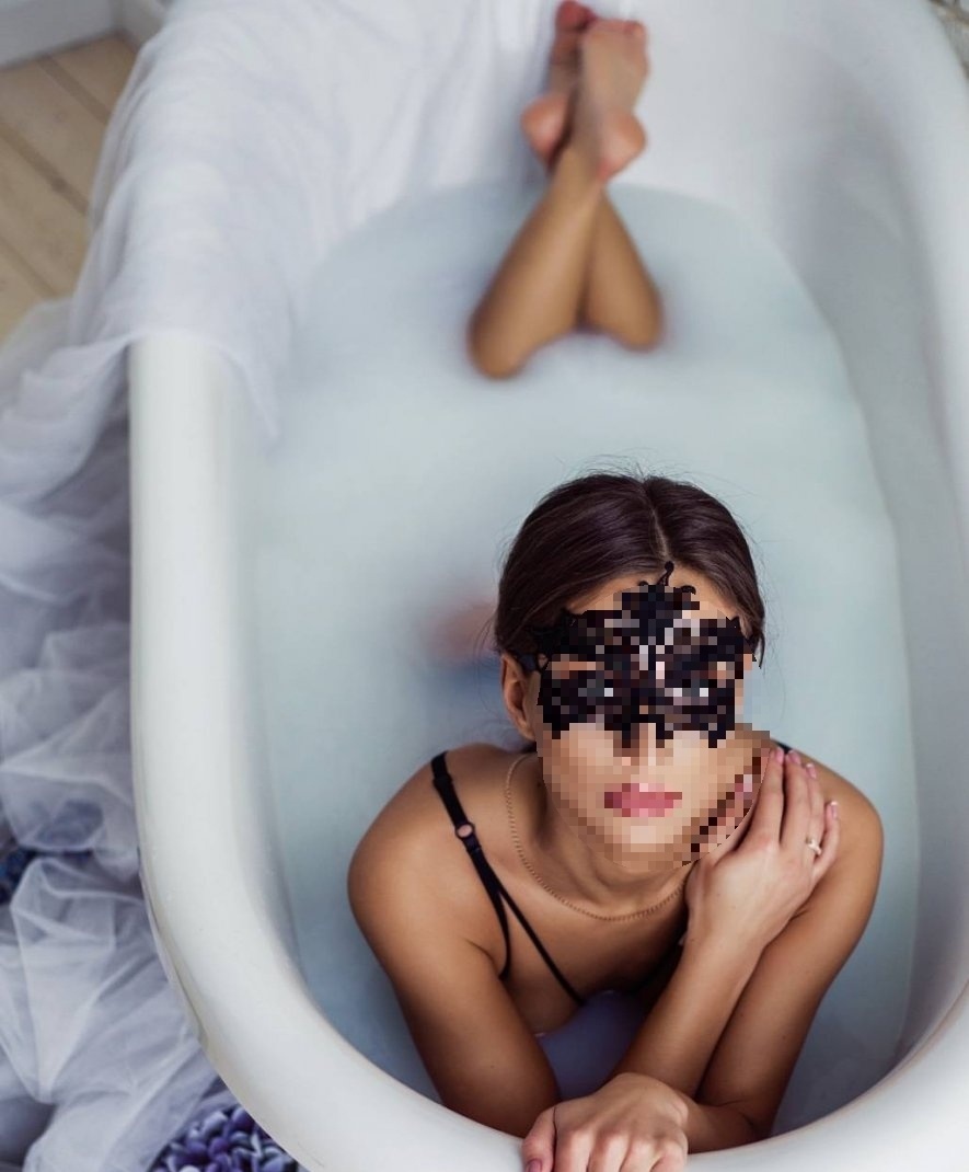 Индивидуалка Дашка, доступна для личного знакомства от 3000 руб