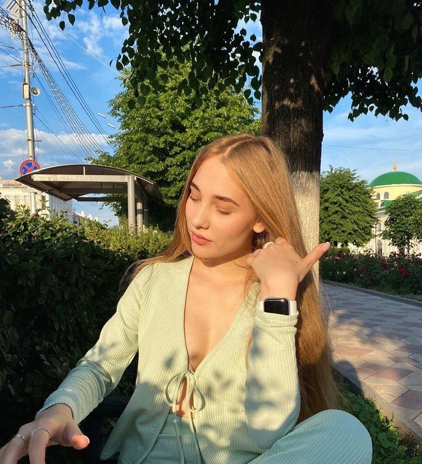 Милана привлекальеная девушка из Ужур цена от 3000 руб