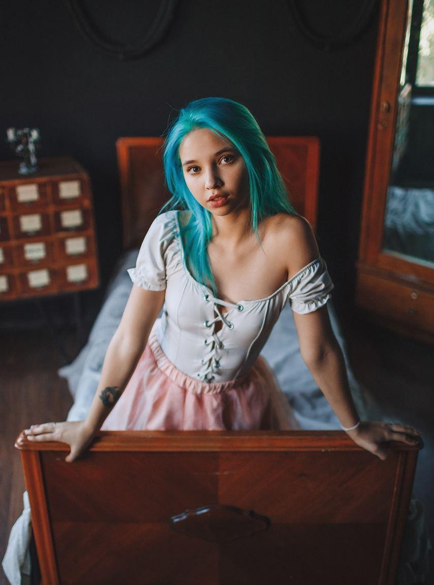 Юля привлекальеная девушка из Ужур цена от 5000 руб