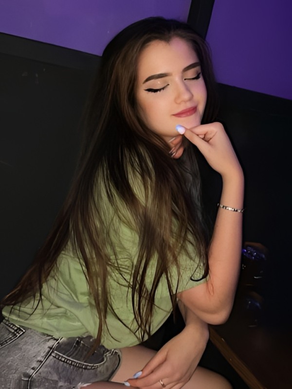 Белла привлекательная девушка из Ужур цена от 10000 руб