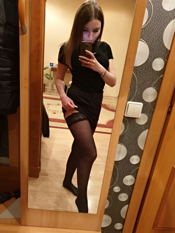 Ирина привлекательная девушка из Ужур цена от 1500 руб