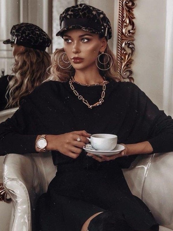 Яна привлекательная девушка из Ужур цена от 3500 руб