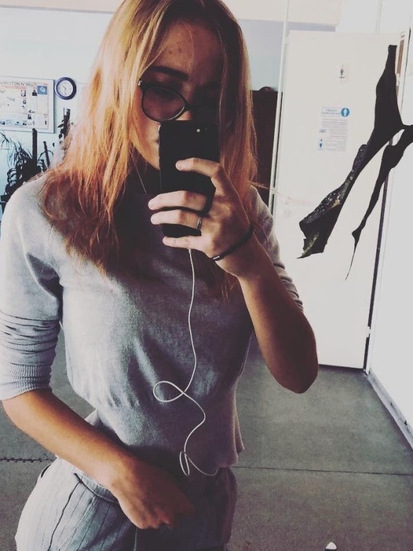 Надежда привлекательная девушка из Ужур цена от 3000 руб