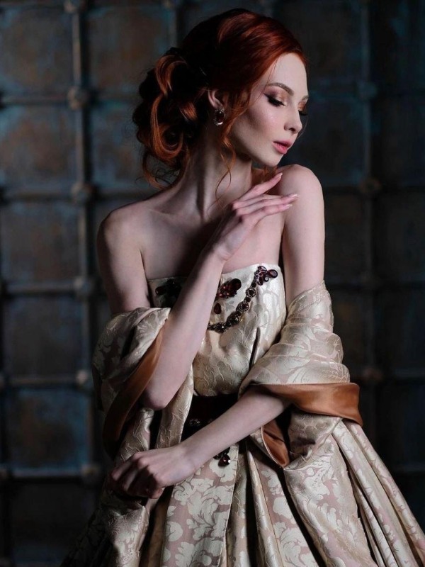 Светлана привлекательная девушка из Ужур цена от 6000 руб